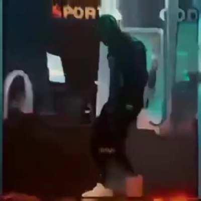 The weekend is upon us dudes!