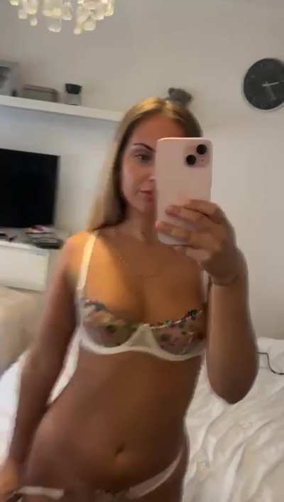 would it make you happy when I ask you to lick them?