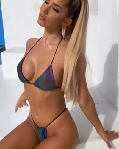 Which one u choosing ?🔥