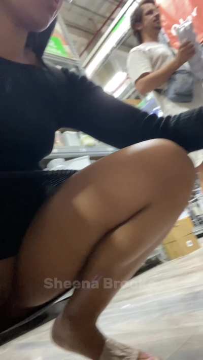 Caught no panty at store