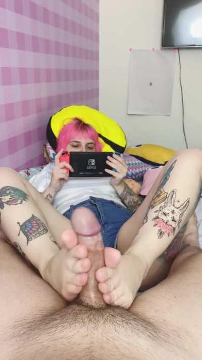 I’m always ready to give you pleasure with my feet