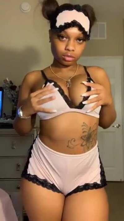 rissa2cute ig live twerk nip slip