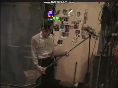 Does anyone have the full version of the song here? Is it even real? help