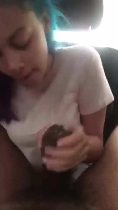 New York slut sucking dick