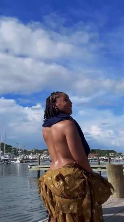 Chloe showing off outfit , from Instagram post 11|21|2024