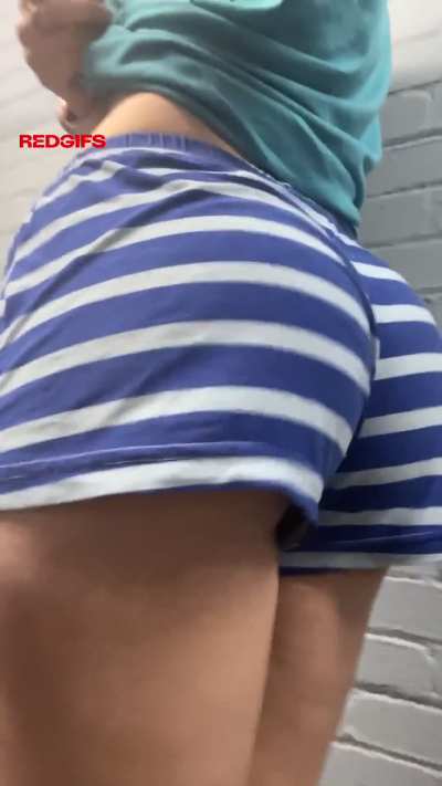 Love to clap these cheeks for yall