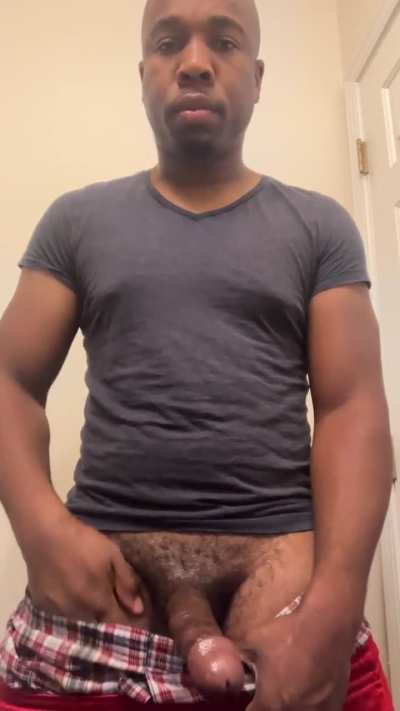 r/bustyebonyplumpers  I need some wet and smelly pussy 