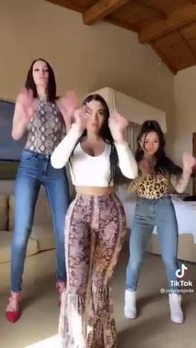 That Hourglass is Fire. 🔥