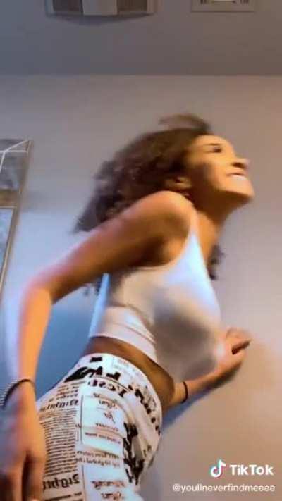 Jayde Chanda (@jaydechanda)