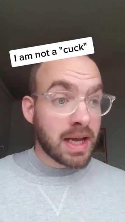 Whoa it's the dude from soyjak 😳