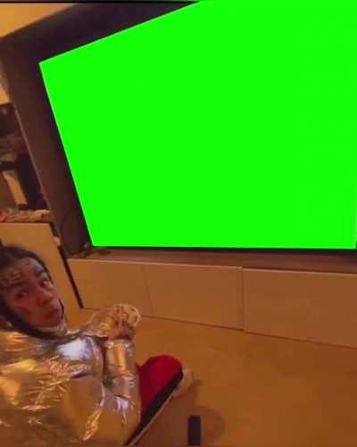 6ix9ine Watching Tv Green Screen 🌈