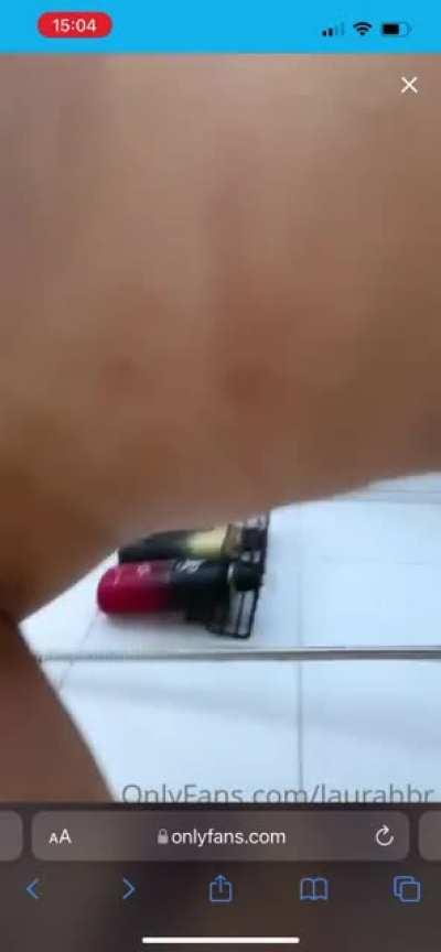 lara_bttn1 - Video #8705