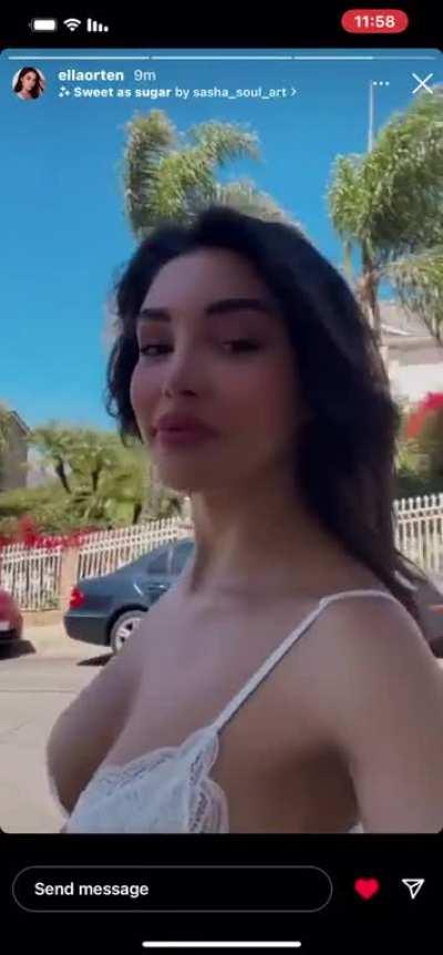 Ellaorten morning 🤍🫶🏻