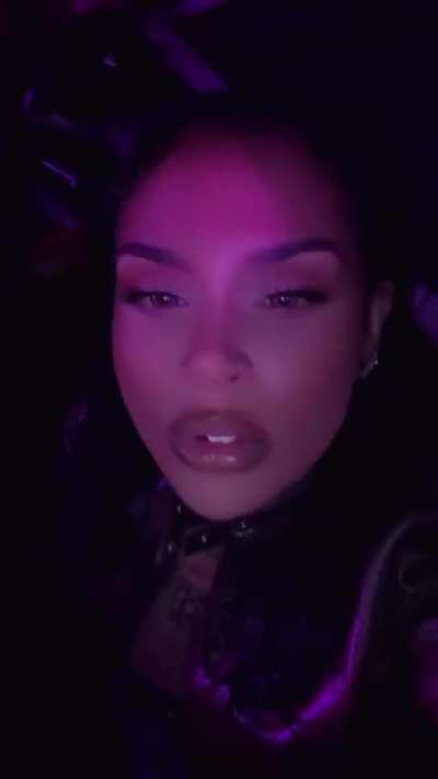 Vegas is her third home lol