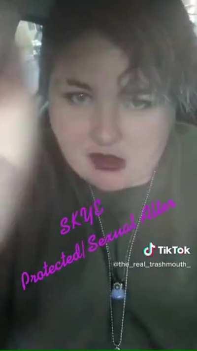 it’s the facial mannerisms for me.