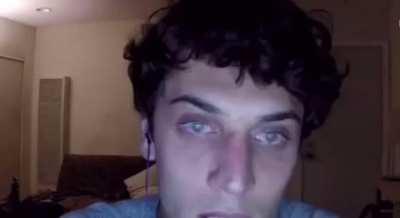 👁👄👁 (@i_hate_blur on instagram)