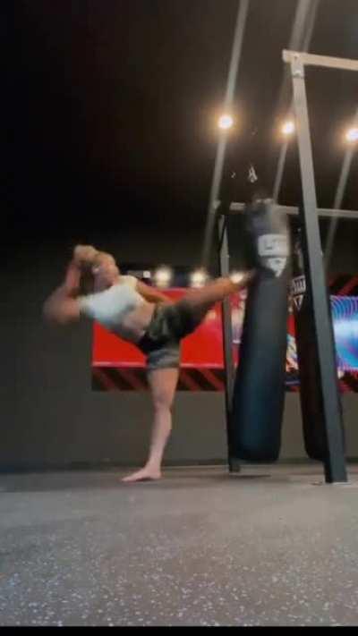 My sexy Aphrodite Nikkita Lyons