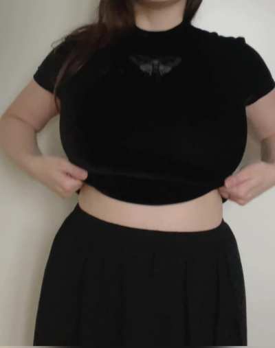 Bigtittygothcrazycatlady 😂