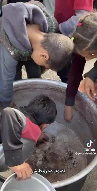 Oh Allah! Forgive me for ever complaining about the taste of the food you blessed me with! 