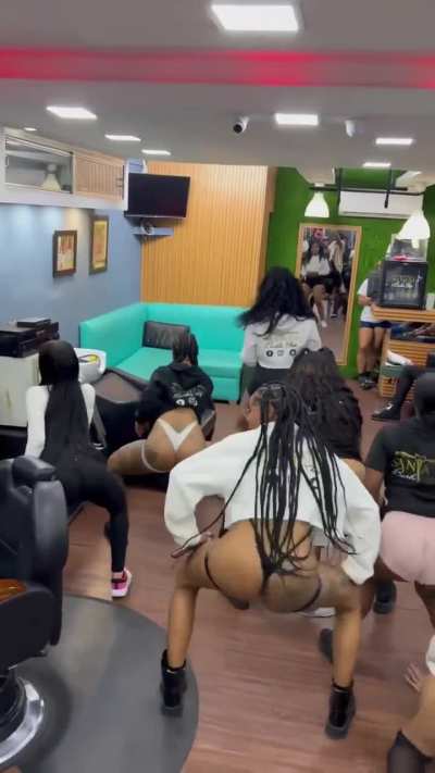 Santana Baber Shop 8/11