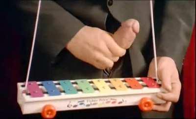 Metallophone cock player ( ͡° ͜ʖ ͡°)