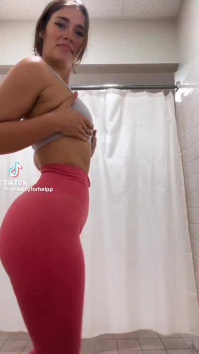 That ass keeps on growing