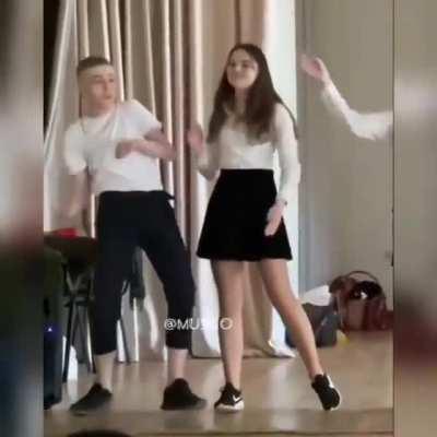 Schools of other countries vs Iranian schools😐