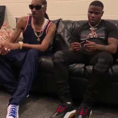 How it is to smoke with Snoop