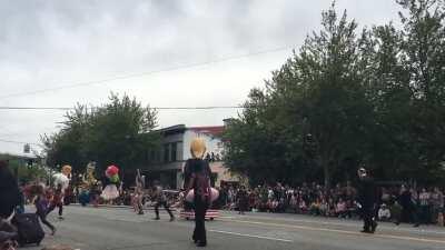 Donny getting kicked out of the White House