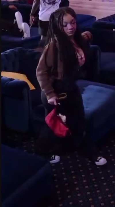 MARI (Twitch streamer)