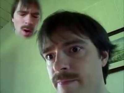 Rivers Weezer has a memory lapse