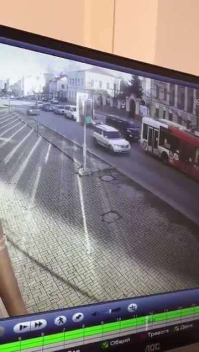 Mirrors? What mirrors?