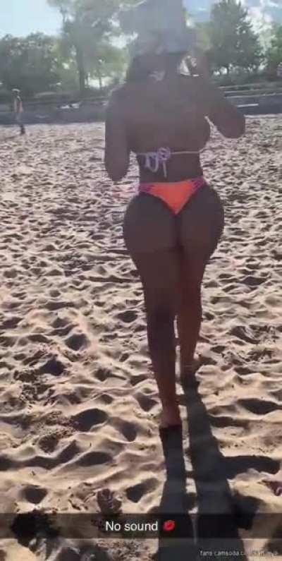 DM me for KattLeya mega pack 📲📲 $5