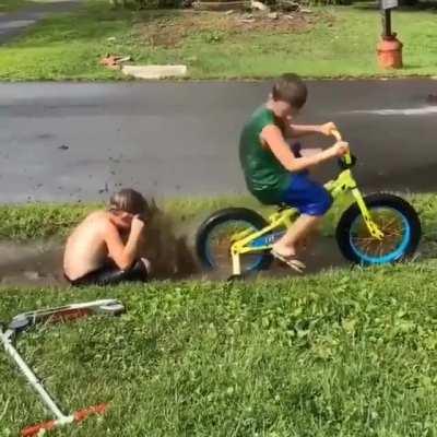 Oh yeah, mud on my face!