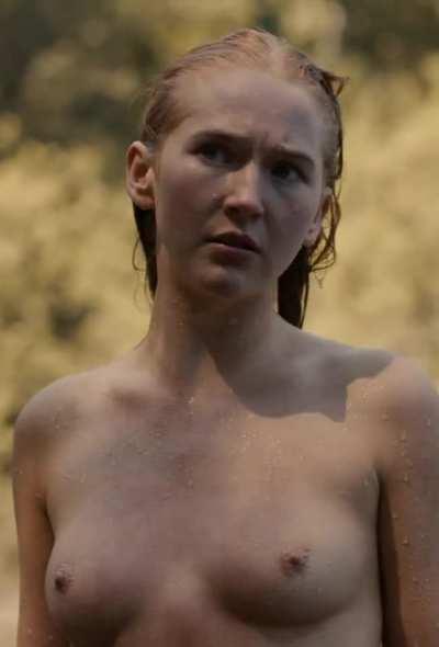 Gina Stiebitz - Dark S2E6