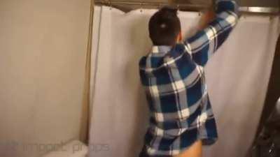 Never prank a man in the shower
