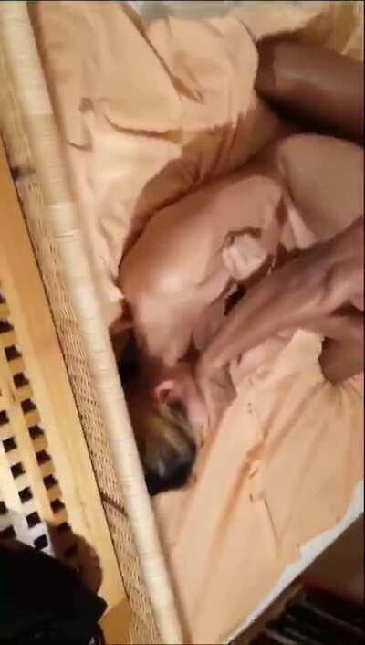 Asian cuck records his hotwife get railed by indian bull