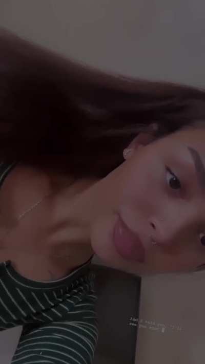 She so damn sexy bruh 🤤😍