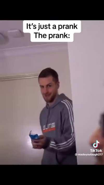 What did he do to deserve that 😭