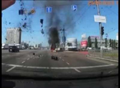Dashcam filmed missile debris falling in Kyiv in the 29th of May