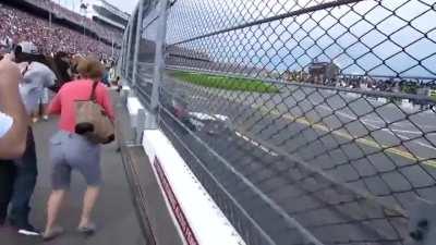 Look how fast Nascars are