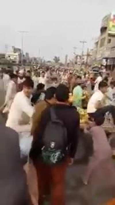 Give Dollar, take Banana! Mudi special scheme for West Bangladesh!