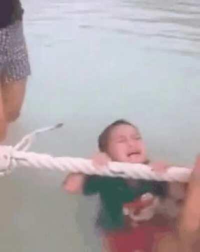 Help! Iam sinking ohh.. wait i can stand