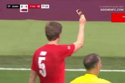 ele queria muito usar essa carta