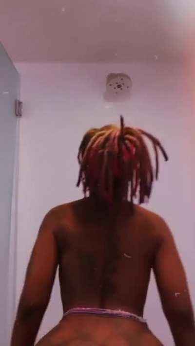 Skoobi3 - Video #7203