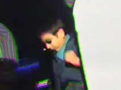 Found this on discord a while ago. All I know is that it's in japanese, other than that I'm clueless.