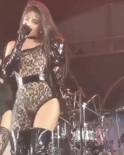 That hip wiggle driving me crazy