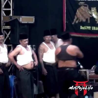 Yo DJ, turn this one up