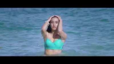 Shraddha Kapoor sexy avatar in bikini 🤤💦