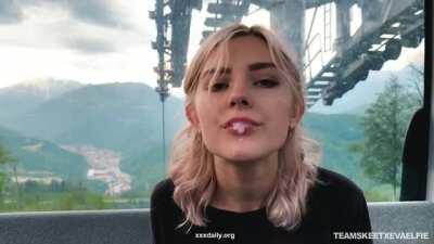 Eva Make You Cum In Gondola Lift
